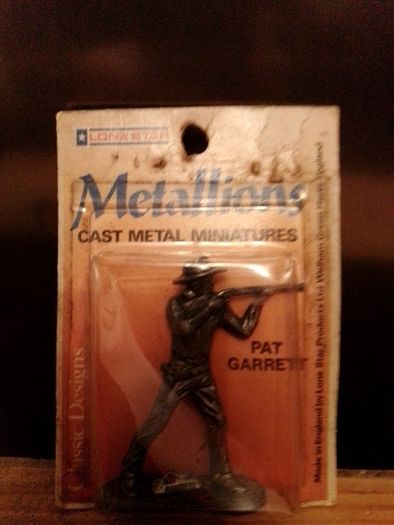 2 x Lone Star Metallions Cast Metal Toy Cowboy