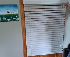 2 window Venetian Blinds