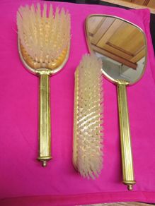 Vanity 3 Piece    Brush  /  Mirror   Set