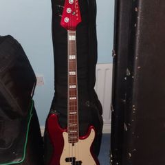 Lakland Duck Dunn Bass