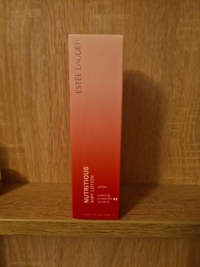 Estee Lauder Nutritious Airy Lotion Moisturiser 100ml. Free postage on orders over 50e for countless items