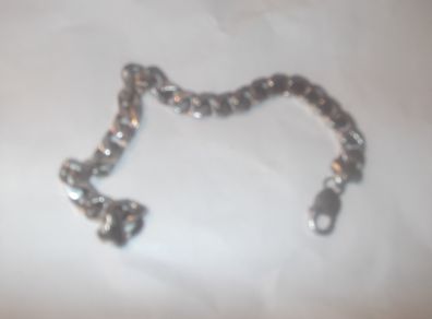 a solid silver  heavy  bracelet  stamped 925