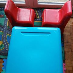 Children Table and Chairs