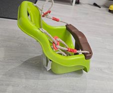 swing  seat