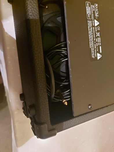 Rocktile Electric Guitar and AMP, in new condition