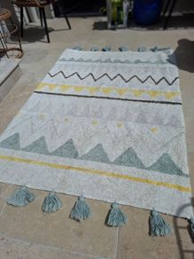 Rug