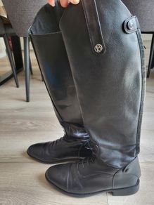 Horse riding boots
