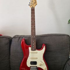 squier stratocaster