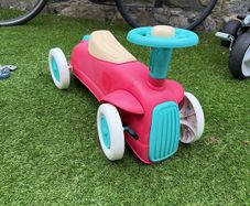 Clementino Ride on car