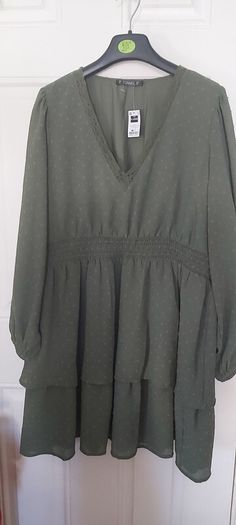 Ladies dress
