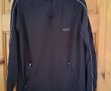 mans  boo hoo top size xs