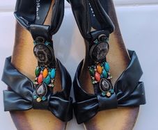 Sandles