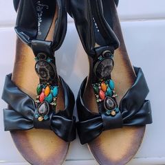 Sandles