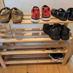 Solid wooden 4 Tier Shoe Rack - Excellent Condition