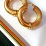 Vintage 9ct Gold Hallmarked Chunky Earrings Image 4
