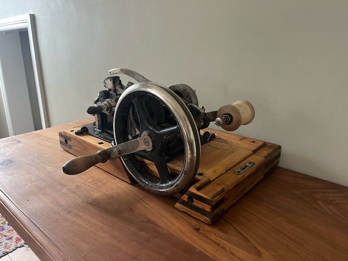 Frobana sewing machine