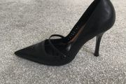 Stunning Black Faith Heels size 6