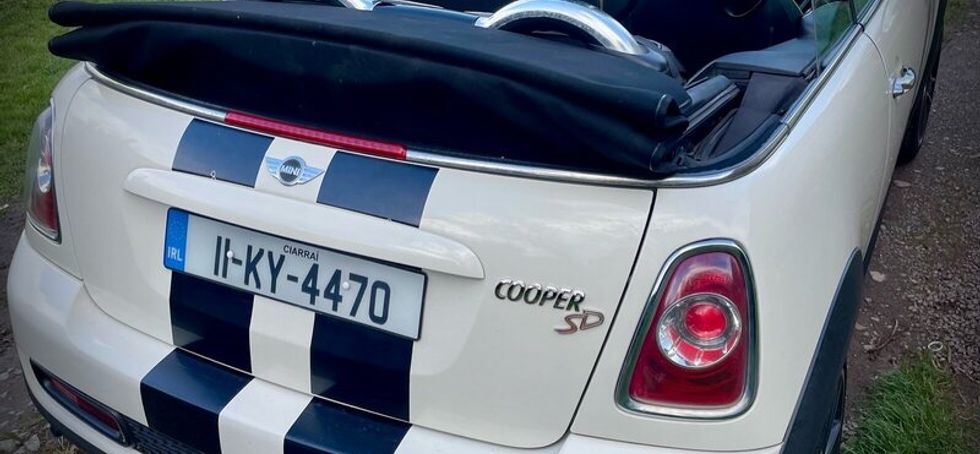 Mini Cooper SD convertible  heated leather seats