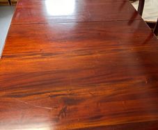 Mahogony table, 8 chairs, mahogony display cabinet