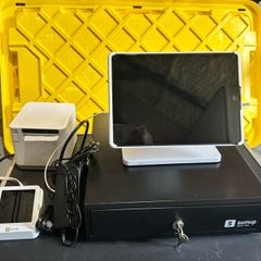 I have 4x Sum up tills for business fully equipped. Ipad not included just for photo. 300 each unit.