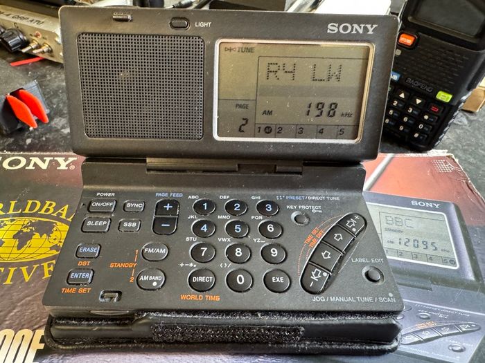 Sony Icf-sw100e