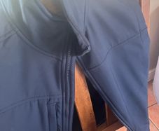 sleavless jacket