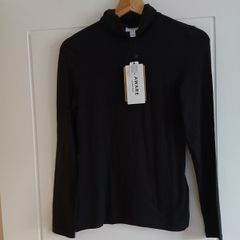 NEW top