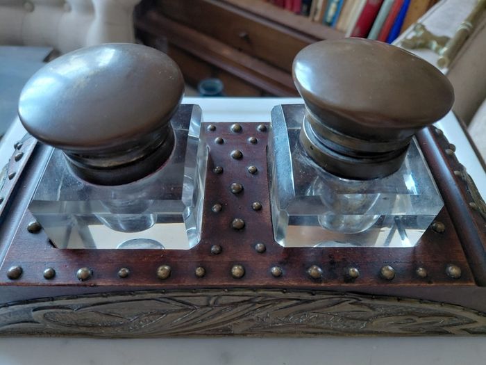 Antique double ink well desk stand