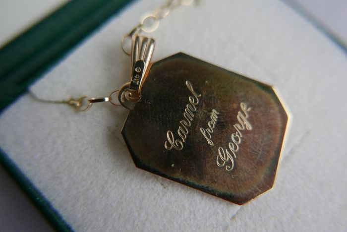 Vintage 9ct Yellow Gold 10Ct 417 Pendant and 9Ct 375 Necklace Sacred Heart Jesus Christ Pendant Necklace, Catholic Jewelry Gift, Religious Gift 4.4g