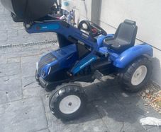 Kids New Holland Tractor