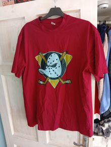 Mighty ducks red t shirt XXL