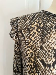 Snake print top