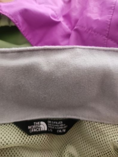 The North Face girls