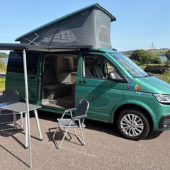 Stunning VW California Coast (with lots of extras)