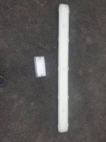 5 foot Fluorescent Light and Outdoor light