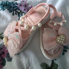 Baby sandals size 20