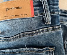 stradivarius UK 6 jeans, high waisted