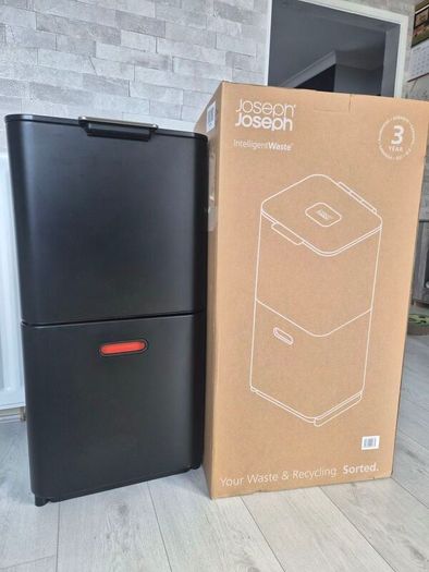 PRICE DROP Joseph Joseph Intelligent Waste 60L Bin