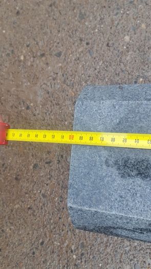 granite plinths/kerbs