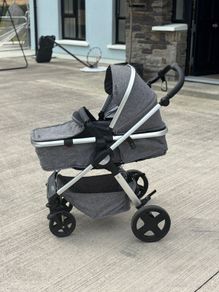 2-in-1 Pushchair, the Venti by Rosie Connolly