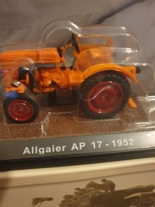 Vintage Die.cast Tractors Models For Sale