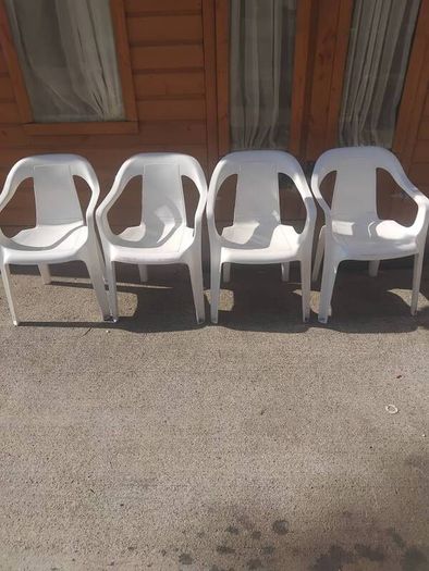 garden chairs