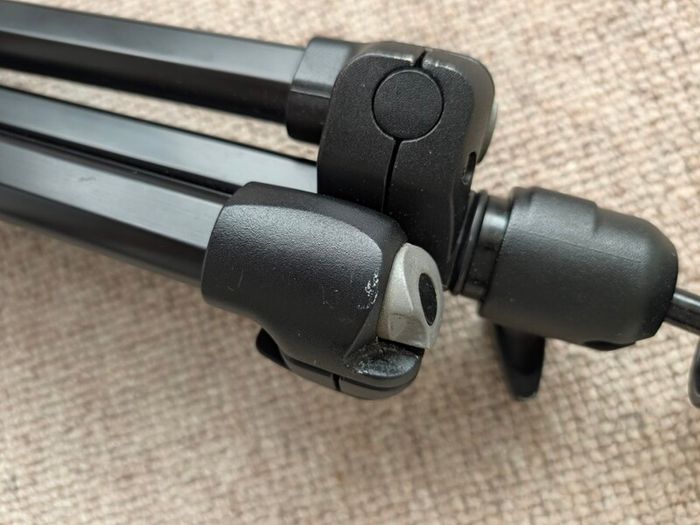 Manfrotto 7303YB Camera Tripod