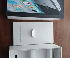 iPhone 4 box
