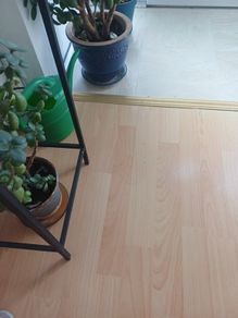 Box Fan with with Carry Handle
