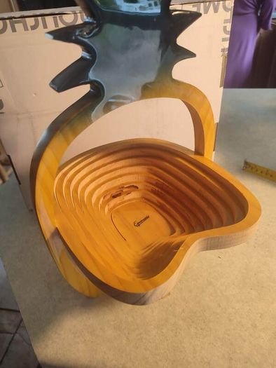 Vintage Equinoccio Pineapple Wooden Accordion or Collapsible Basket