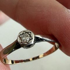 Vintage 18ct Yellow Gold & Platinum 0.09ct Diamond Solitaire Engagement Ring