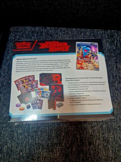 Pokemon Destined Rivals Elite Trainer Box