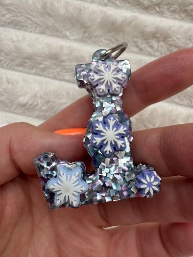 Smiggle Frozen 2 Keyring Letter L Please see photos