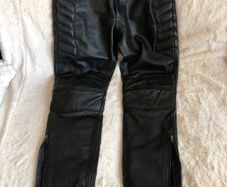 Leather trousers (M)